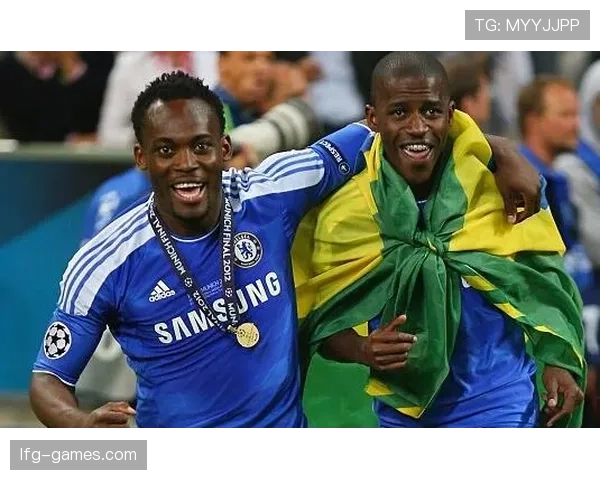 奥斯梅恩对话非洲传奇：共绘足球未来蓝图，点燃大陆新希望