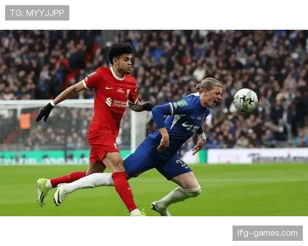 富勒姆边路进攻火力全开，状态回暖豪取连胜