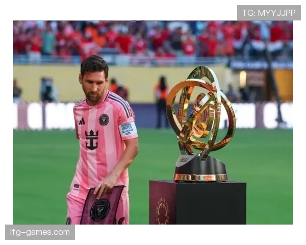 梅西状态回暖，闪耀揭幕战助球队斩获关键胜利