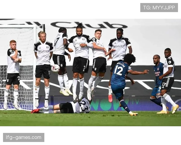 英超新赛季战火重燃，豪门争冠格局胶着升级