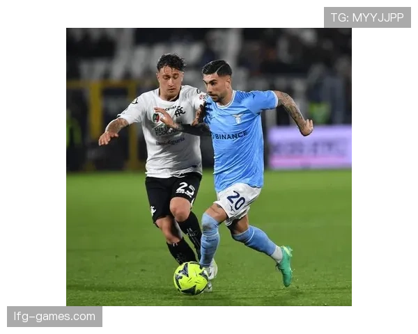 威尔士中场拉姆塞状态回暖,助球队逆转取胜表现稳健 威尔士中场拉姆塞状态回暖,助球队逆转取胜表现稳健